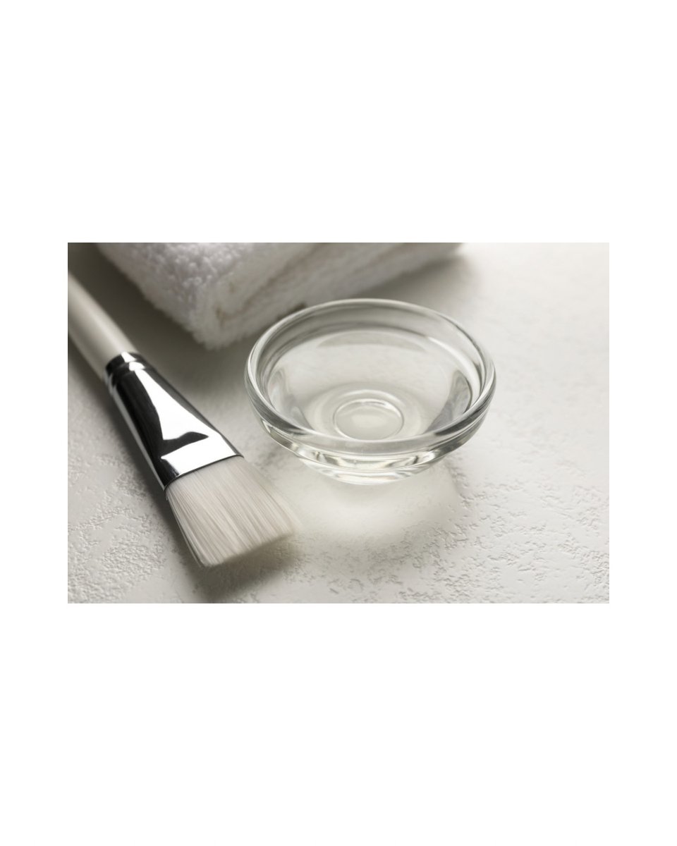 Chemical peel brush and glass dish